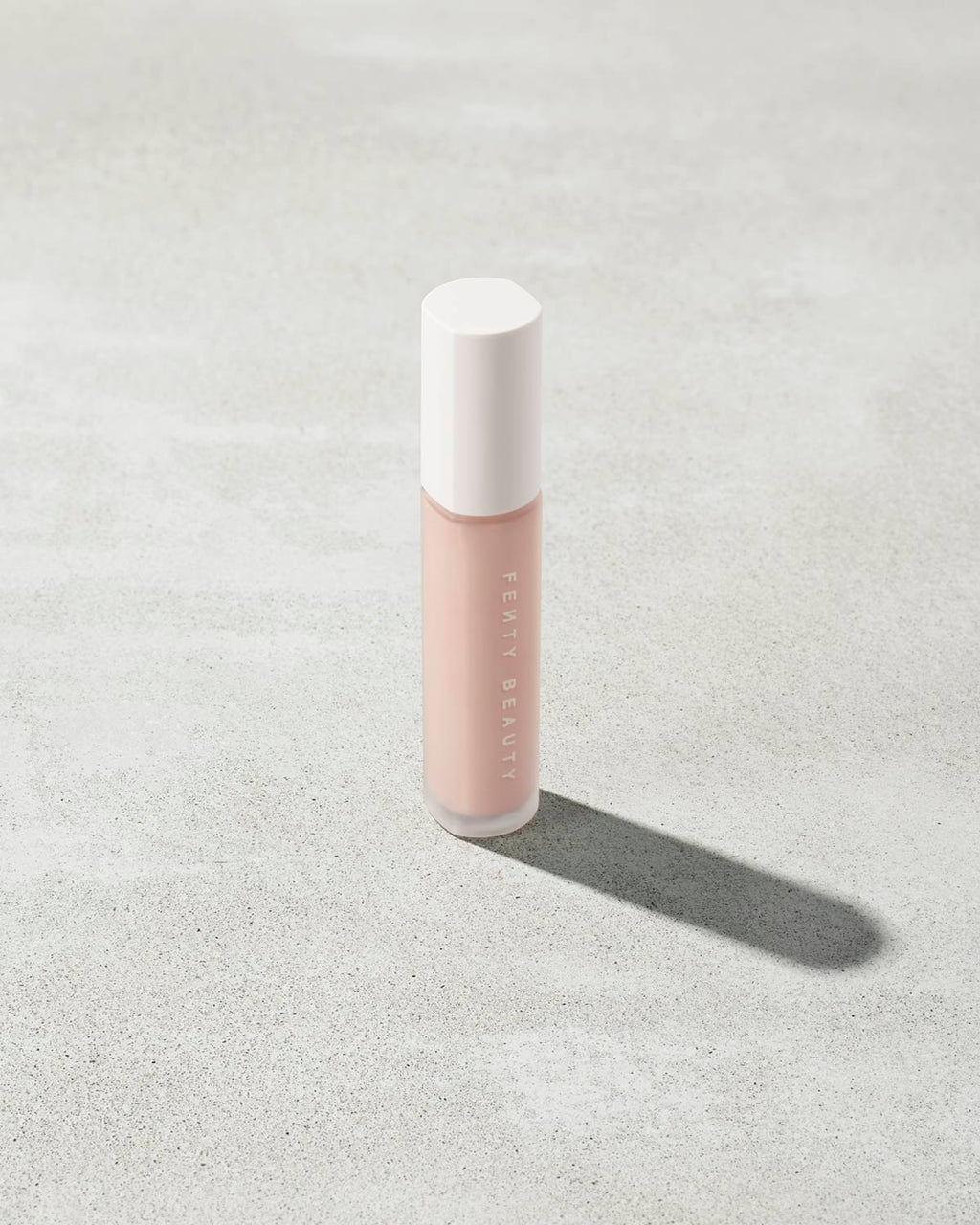 Pro Filt'r Instant Retouch Concealer — #100